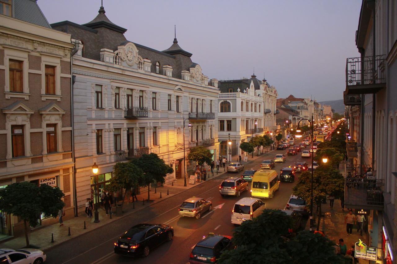 Prima Rooms Tbilisi Bagian luar foto