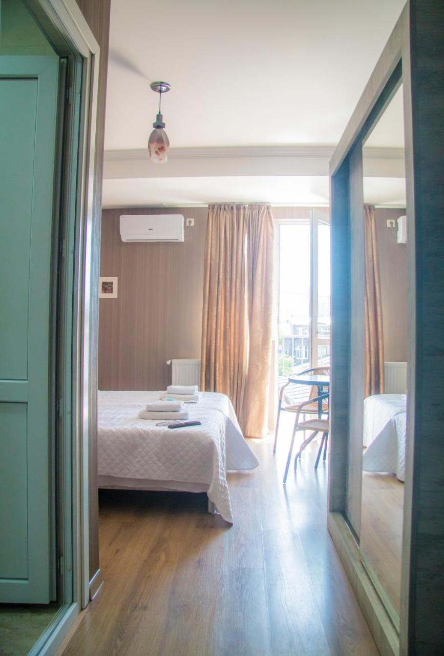 Prima Rooms Tbilisi Bagian luar foto