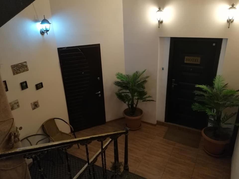 Prima Rooms Tbilisi Bagian luar foto